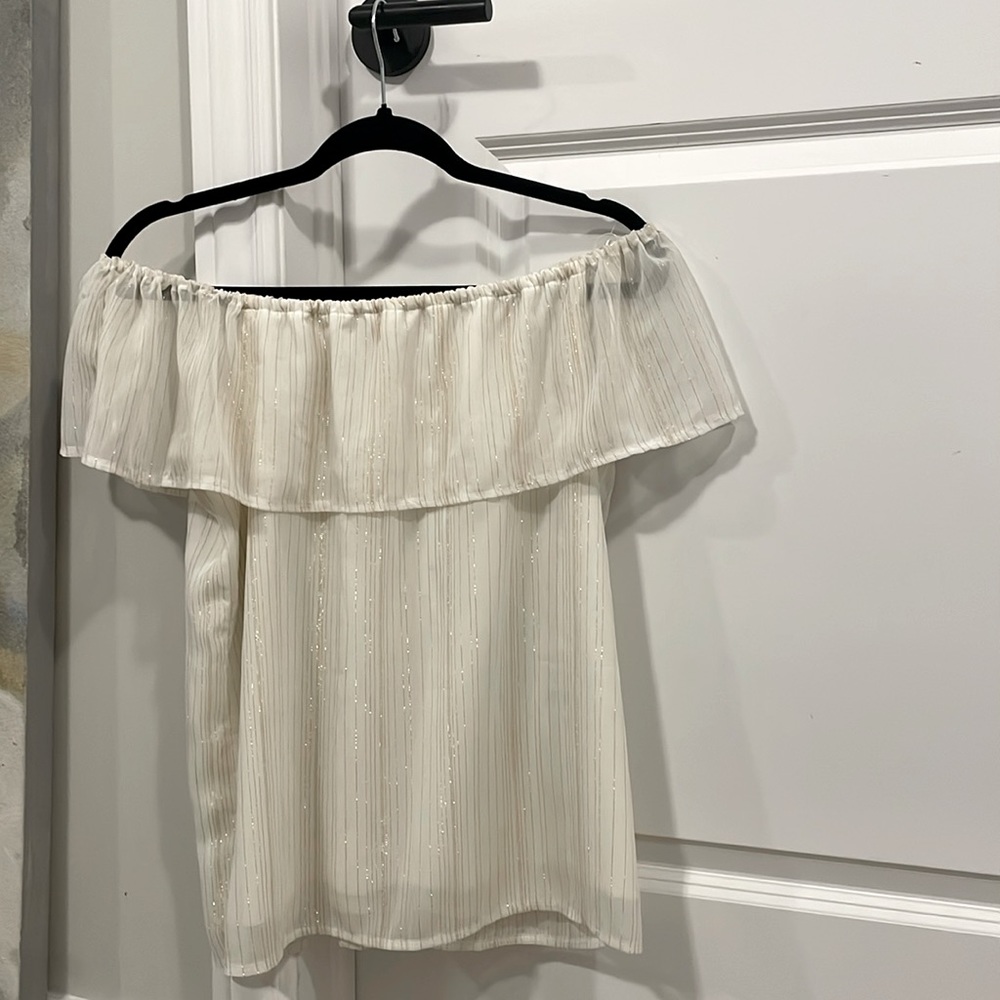Shoulder Blouse,